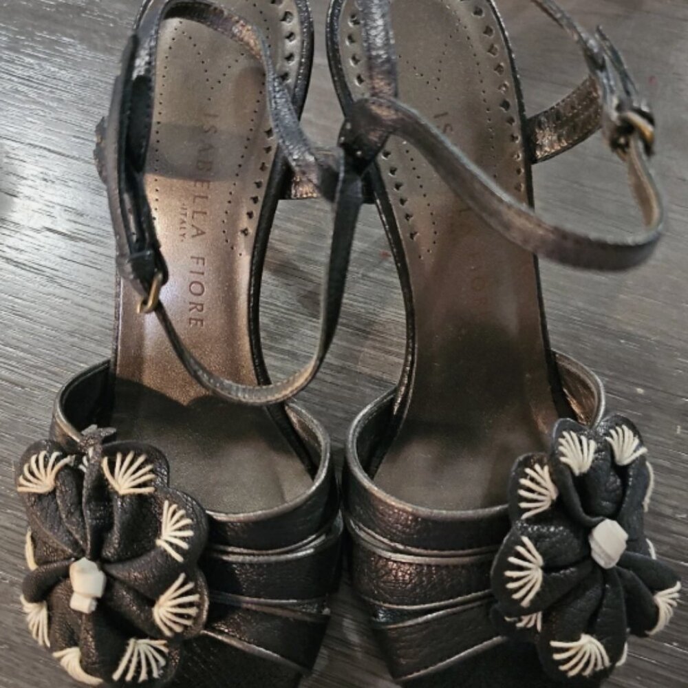 Isabella Fiore Women’s 7M Black Leather Heels Pumps Italy Shoes
